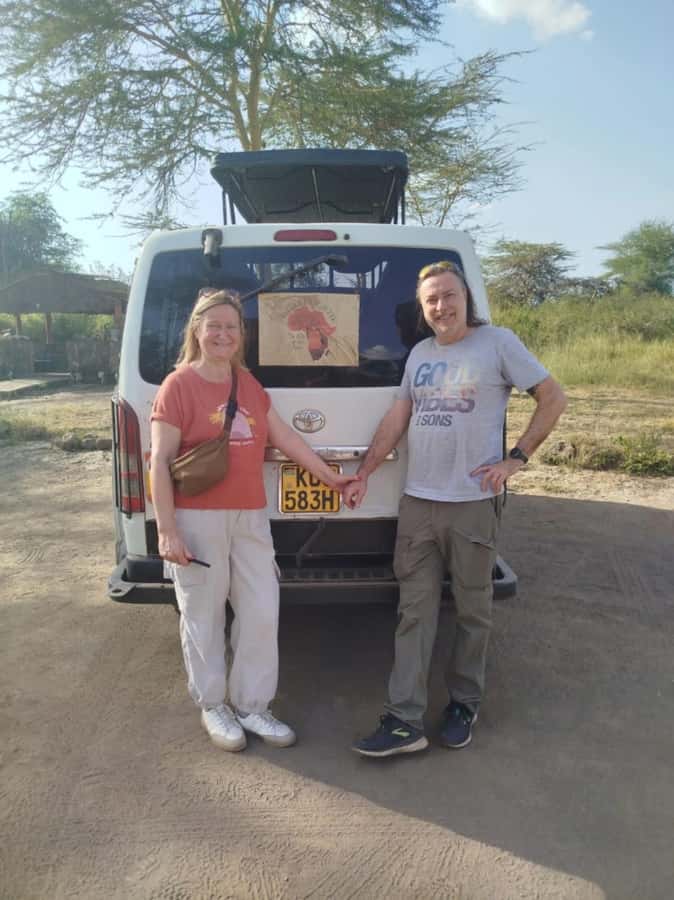 Nairobi National Park: Half-Day Group Tour with Pickup - Nairobi’s skyscrapers meet open country