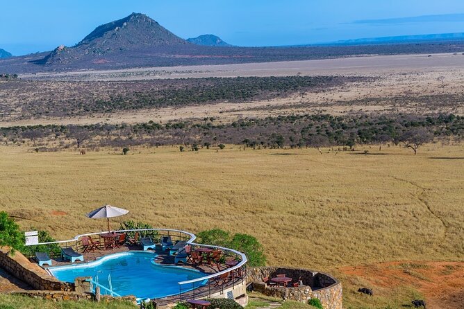 Overnight Safari to Tsavo East with Pick Up From Mombasa - The 4:00 pm game drive toward sundown