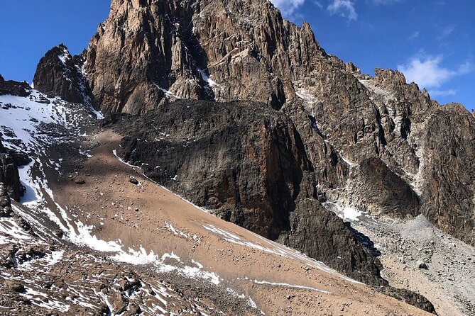 Private 4 Day Mount Kenya Treks - Day 1: From Nairobi to Lake Ellis