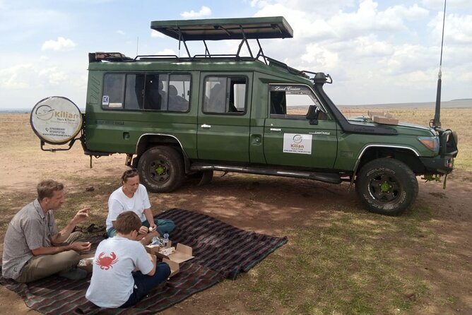Private 5 Day Maasai Mara with Lake Nakuru and Lake Naivasha Tour - Day 1: Nairobi to Maasai Mara through the Great Rift Valley