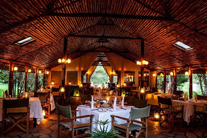 Private 7 Days Kenya Safari Amboseli, Naivasha, Nakuru, Mara - Day 3: The Rift Valley and walking at Hell’s Gate