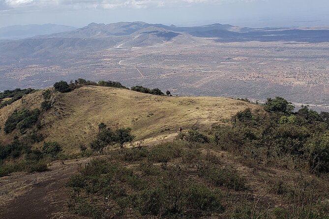 Private Half Day Hike to Ngong Hills from Nairobi - Beginning beside the KenGen windmills