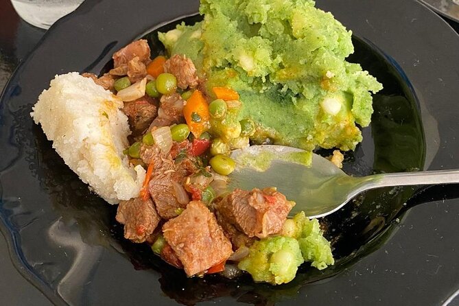 Private Traditional Kenyan Cooking Class with Lunch in Nairobi - A short kitchen garden visit after lunch