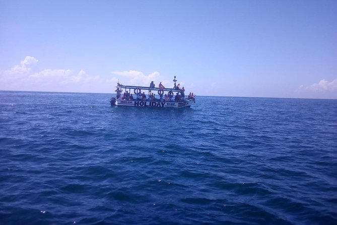 Safari blue - Setting out from Watamu at 8:00 a.m.