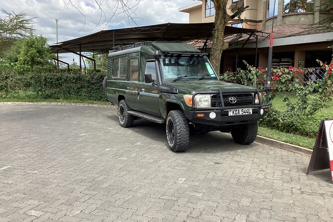 Safari in Tsavo and Amboseli for 5 Days and 4 Nights - What the private format means for you