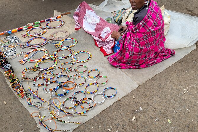 Souvenir Crafts, Fabric Shopping & Hair Braiding & City Tour - Starting at Westlands Square