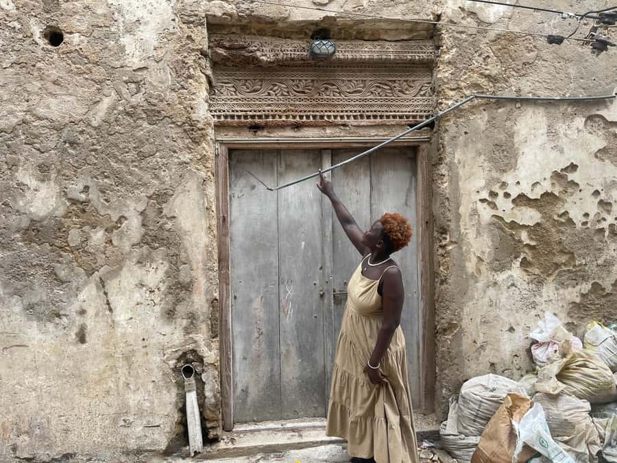 Swahili Carved Doors Tour by Woman Woodcarver: Lamu Island - Why Lamu’s doors deserve a tour of their own