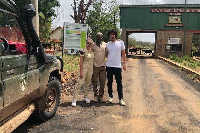 Tsavo East 1 Day Safari, Beach To Beach In 4wd Jeep - Key points at a glance