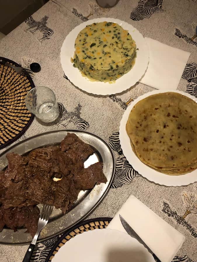 Watamu: Learn Kenyan Cusine with Jonathan - Eating together after the cooking